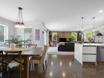 TRENDY INNER-CITY RETREAT