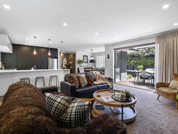 TRENDY INNER-CITY RETREAT