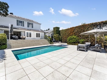 Timeless family living