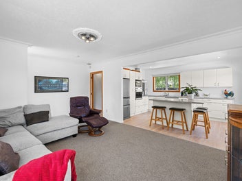 The Perfect Start! Warm, Sunny & Smart in Avondale