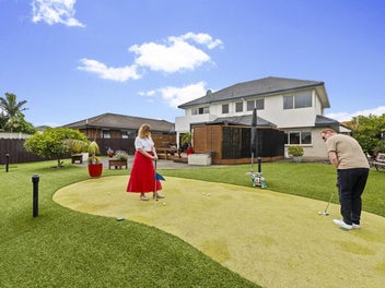 5 bedrooms 3 bathrooms and a sharp price!