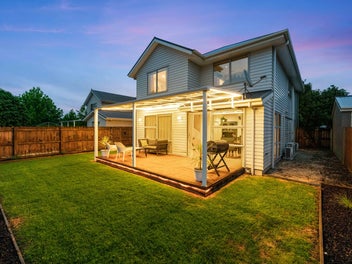 Family Home in Kauri Flats Zone - Freehold!