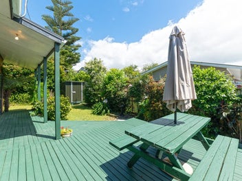 Fabulous, Freestanding, First Home in Lynfield