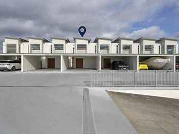 Stylish apartment living in the heart of it all