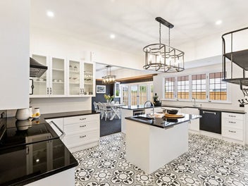 Grand character, modern luxury, timeless setting