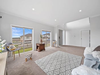 Stunning Family Home – Must Be Sold!