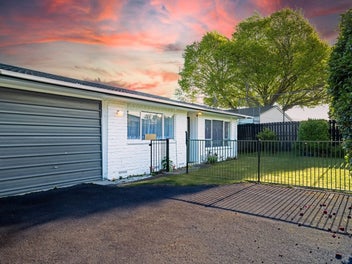 Near Waikato Hospital- Owner Upsizing