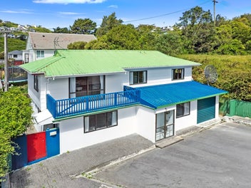 Two Levels. One Effortless Flow.