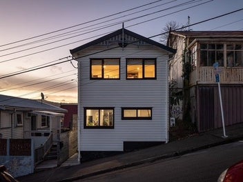 Mount Vic Magic - Modern, Low-Maintenance Living