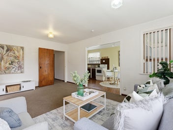 Captivating Charm & Beauty on Bedford