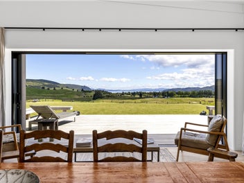 Exceptional Views, Unrivalled Lifestyle