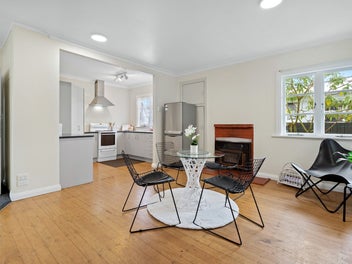 OPPORTUNITY KNOCKING HERE!