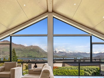 Expansive lake views and effortless style