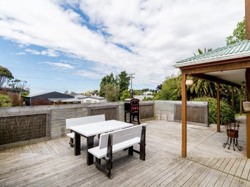 Family Living with Rustic Coastal Charm