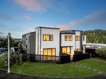 High Spec Dream Home in Bayview