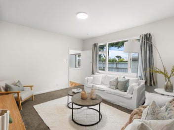 Last Week Open Home-Must Sell!