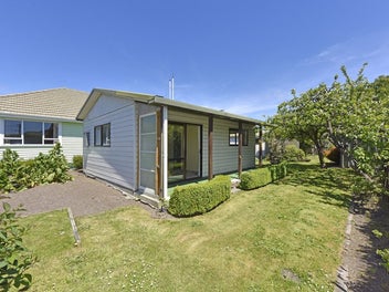 Dual Dwelling Opportunity with Gardens Galore