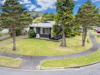 Let's Live in Larchmont