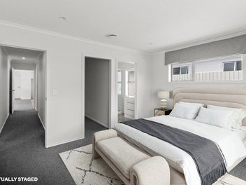 SMART, MODERN LIVING - MOTIVATED VENDOR!