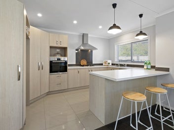 Modern comfort in sought after Hurworth