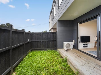 Affordable Modern Haven in the Heart of Panmure