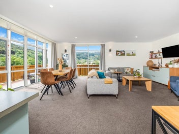 Effortless Living with Exceptional Sun & Views