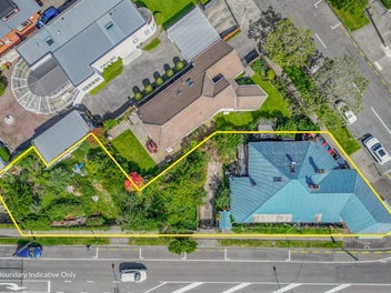 Home, Land & Cafe all in one