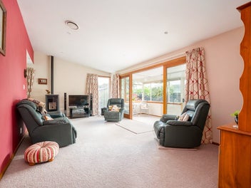 PERFECTLY PACKAGED FOR EASY LIVING!