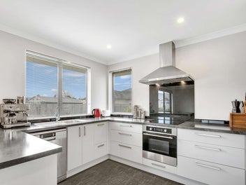 Fresh, Stylish & Move-In Ready!