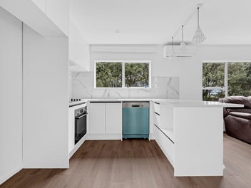 Urgent sale – Must be sold on Auction day