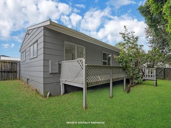 Oz owners say sell! Present all offers!