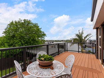 Solid Brick, Sea Views, Double Garaging