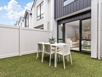 Last chance to view!