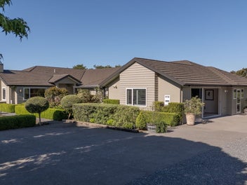 Live the lifestyle dream