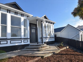 Modernised Villa Charm