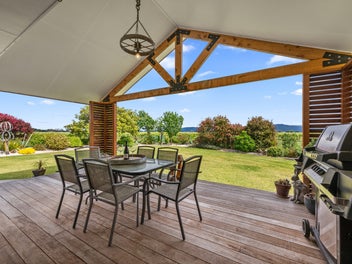 Vendors Are Motivated Opportunity Knocks