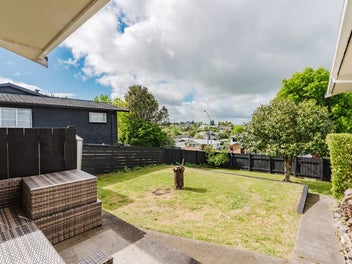 Comfortable Home & Flexible Studio