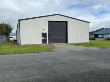 Image 1 of 6