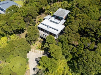 Live the Dream at Okupu Beach