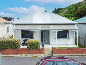 Renovated 4 Bed 2 Bath - Solid Investment!