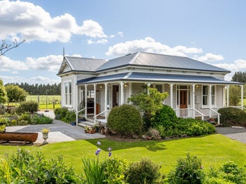 Country living - Room for animals, kids &...