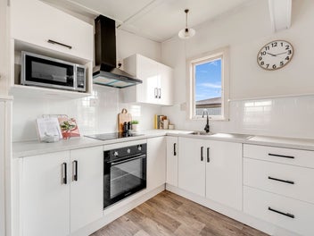 AFFORDABLE IN PRIME LOCATION