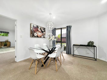 Vendors Have Moved, Must Be Sold