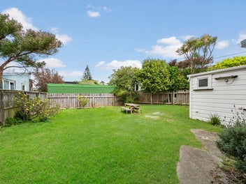 CHARMING CHARACTER APARTMENT WITH GARDEN