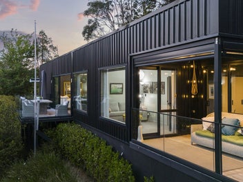 Contemporary hidden retreat