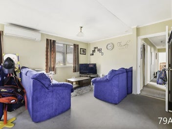 Dual Rental / Dual Dwelling Delight!