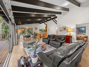 Birdsong, Bubbles and Bliss