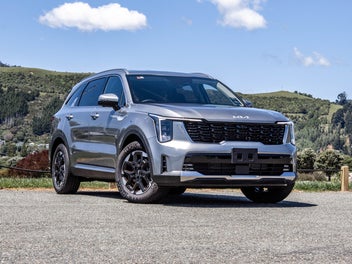 2025 Kia Sorento EX 2.2DT/4WD/8A