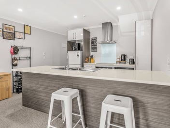 Smart City Living with Solid Returns