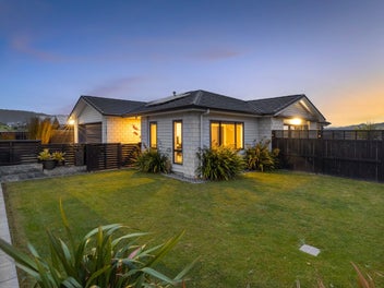 HIGHLY MOTIVATED – MAKE AN OFFER